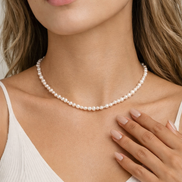 Alma Pearl Necklace