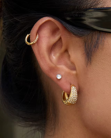 Valérie Hoop Earrings