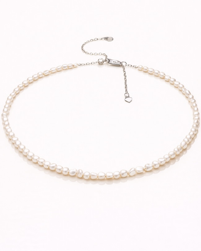 Alma Pearl Necklace